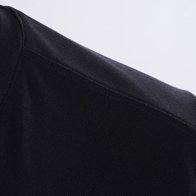 Camiseta Negra Refrigerante Resistente al Corte y Fácil de Limpiar - Image 4