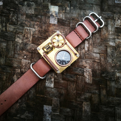 Reloj Estilo Gótico Turbo con Caja de Cobre
