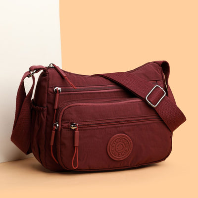 Bolso Bandolera Impermeable de Nylon - Estilo Moderno y Funcional - Image 2