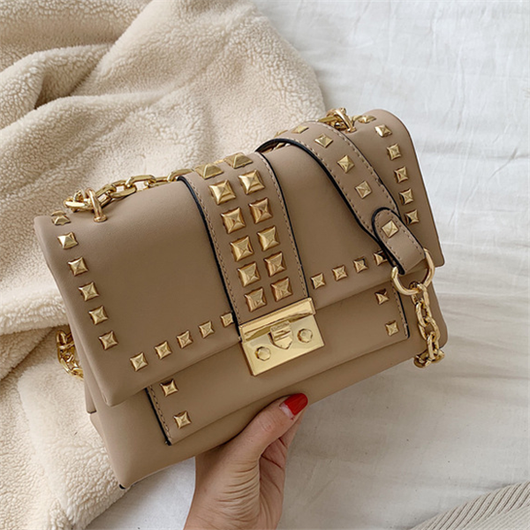 Bolso de Hombro con Cadena y Tachuelas - Image 21