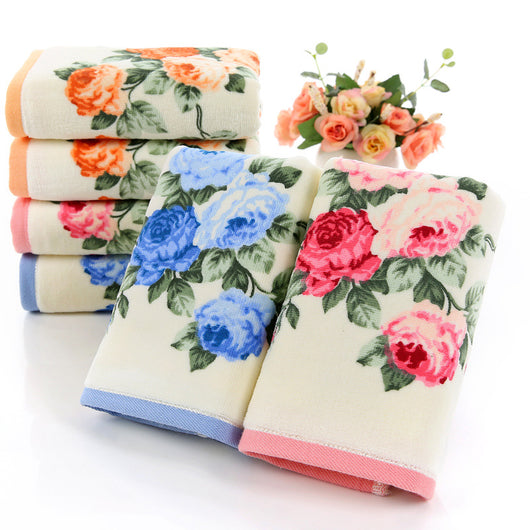 Toalla de Baño Algodón con Estampado de Peonía