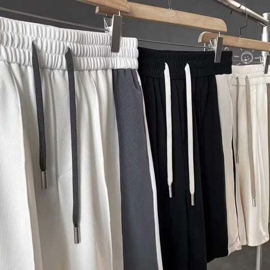 Conjunto de Verano para Hombre: Camiseta Manga Corta con Costuras Contrastantes + Shorts Casuales - Image 28