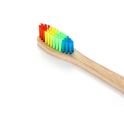 Cepillo de Dientes de Bambú Arcoíris - Ecológico y Colorido - Image 2