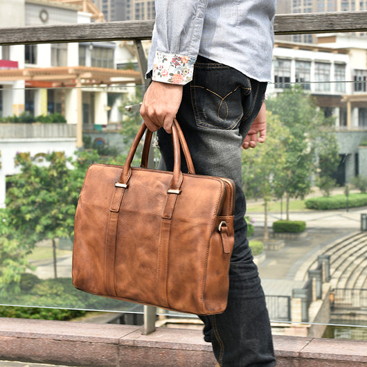 Maletín de Cuero Curtido al Vegetal para Hombre - Estilo Ejecutivo y Casual - Image 6