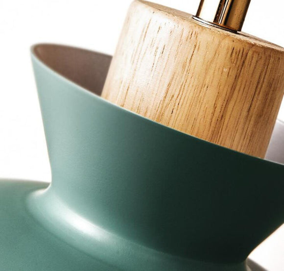 Lámpara Colgante Industrial Retro de Madera Maciza y Hierro Forjado