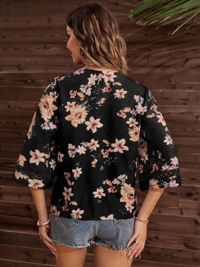 Blusa Elegante Suelta con Escote en V y Mangas Acampanadas de Encaje - Image 21