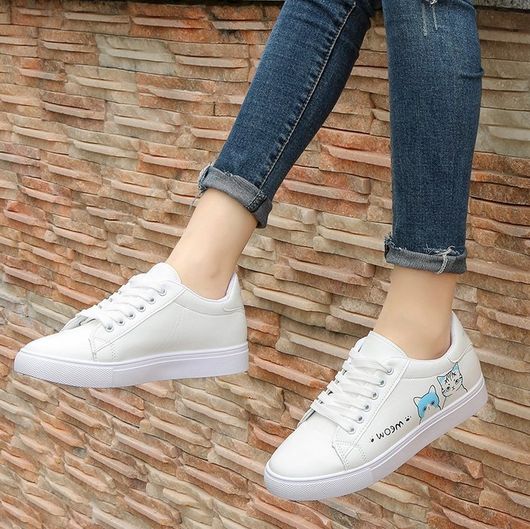 Zapatillas Deportivas Casual para Mujer con Diseño de Gatito - Blancas de PU - Image 3