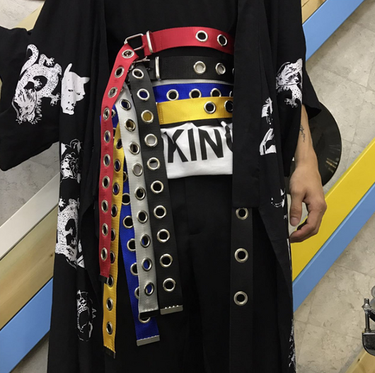 Cinturón Casual con Agujeros Grandes Estilo Harajuku Hueco Metálico para Mujer