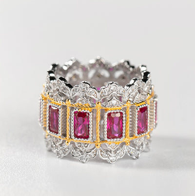 Anillo de Plata con Baño de Oro y Circonitas Brillantes