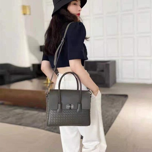 Bolso Bandolera de Cuero Tejido con Gran Capacidad para Mujer - Image 10