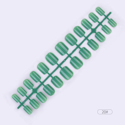 Uñas Postizas Adhesivas de Colores Sólidos - Set de 24 Piezas - Image 19