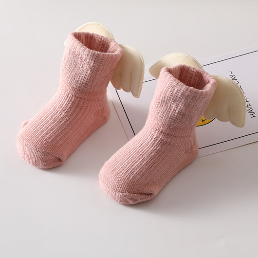 Calcetines Angelicales para Bebé con Alas Bordadas - Image 3