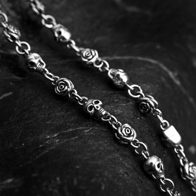 Collar de Plata Esterlina S925 Calavera Vintage Tailandesa con Rosa y Letra - Image 4