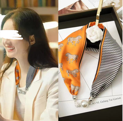Pañuelo de Seda con Broche Magnético y Collar de Perlas para Mujer - Image 12