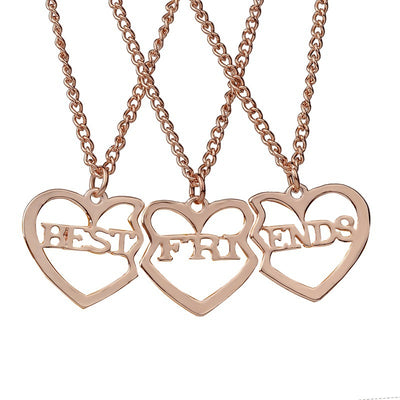 Collar Colgante Corazón Tres Pétalos Dorado - Joyería Elegante - Image 5