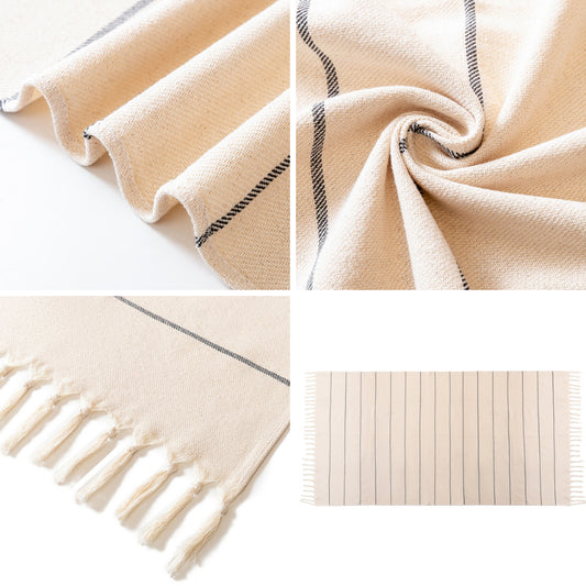 Toalla de Playa Crema con Borlas Bordadas - Image 2