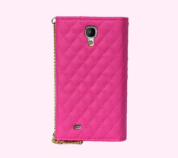 Funda para celular con patrón de ovejas y rombos