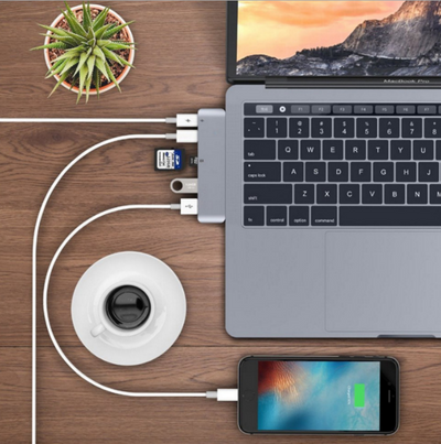 Hub USB-C Multifunción para Apple con Lector de Tarjetas SD/TF y Carga Rápida - Image 4