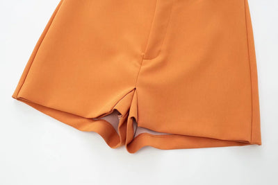 Conjunto Blazer Cropped con Moño y Pantalón Culotte - Image 15