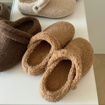Pantuflas Cerradas para Mujer con Forro Polar - Cómodas y Versátiles - Image 4