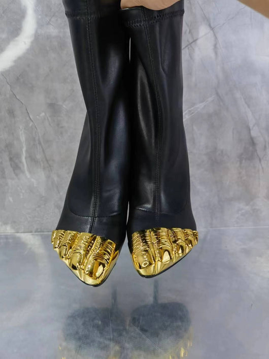Pantufla Tacón Alto con Punta Dorada Elegante - Image 8
