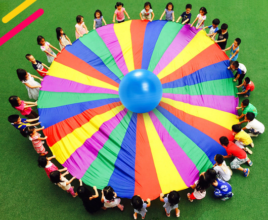 Juegos Deportivos Infantiles con Paraguas Arcoíris - Equipo Educativo para Exterior - Image 2