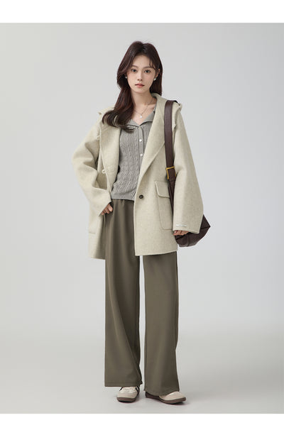 Abrigo de Lana Corto con Capucha Premium - Image 7