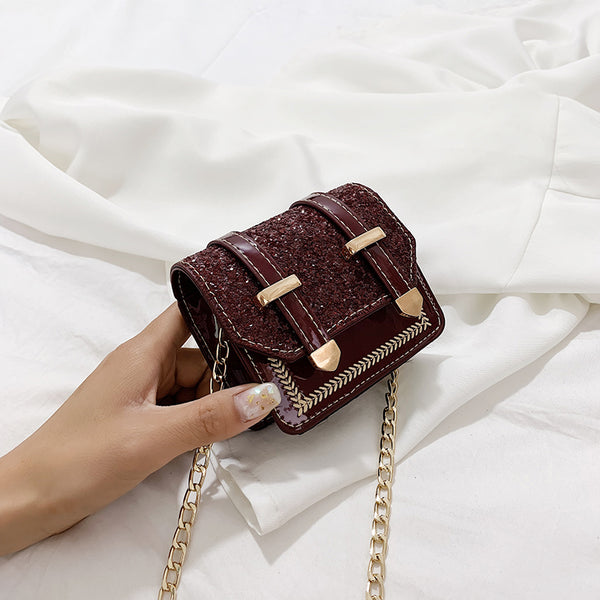 Bolso Mini de Charol con Lentejuelas