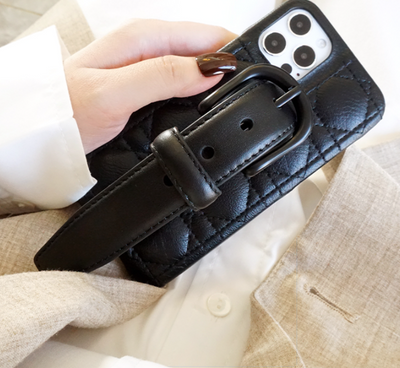 Funda de Cuero para iPhone Mujer con Pulsera - Edición Limitada Lujo Negro - Image 12
