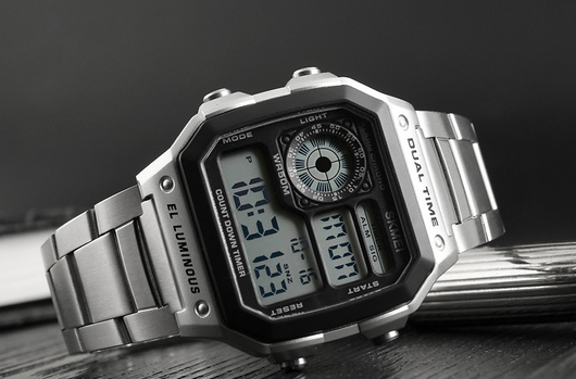 Reloj Deportivo Multifunción Acero Inoxidable Pantalla Dual Resistente al Agua - Image 3
