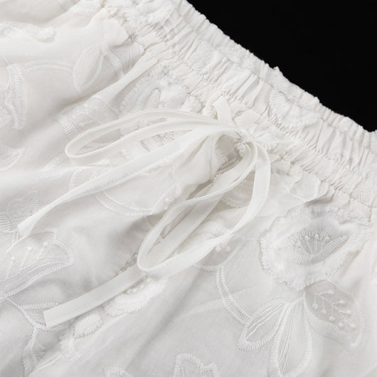 Conjunto Transparente con Bordados y Short de Talle Alto - Image 16