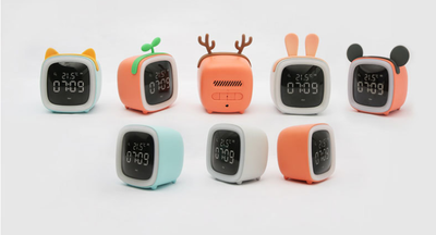 Reloj Despertador Digital con Luz Nocturna, Termómetro y Carga USB para Niños - Image 33