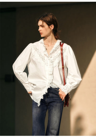 Blusa Blanca de Encaje Estilo Francés con Manga Larga para Mujer - Image 3