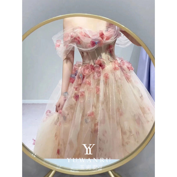 Vestido Rosa Elegante Hombros Descubiertos - Diseño Nupcial - Image 6
