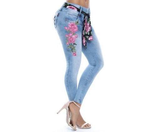Jeans de Cintura Alta con Bordados en los Tobillos