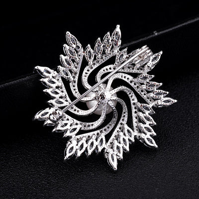 Broche de Cristal Circón Lujo Coreano con Diseño Girasol - Image 3
