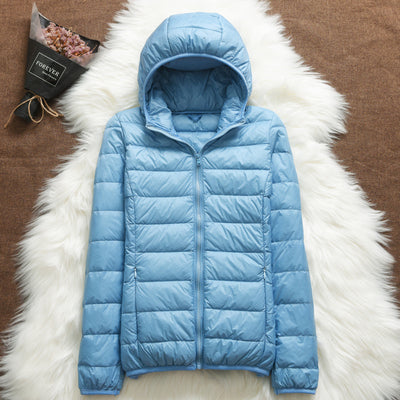 Chaqueta Acolchada Ligera para Mujer con Capucha Ajustada - Image 3