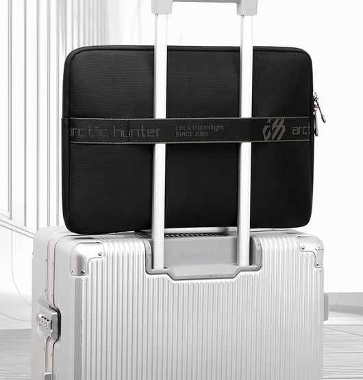 Mochila Impermeable para Laptop - Viajes y Negocios - Image 18