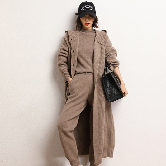 Abrigo Trench Grueso con Capucha y Botones de Cuerno