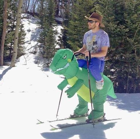 Disfraz Inflable de Dinosaurio - Image 5
