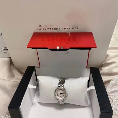 Reloj de Cuarzo con Correa de Acero y Esfera Romana Pequeña en Cuero - Image 18