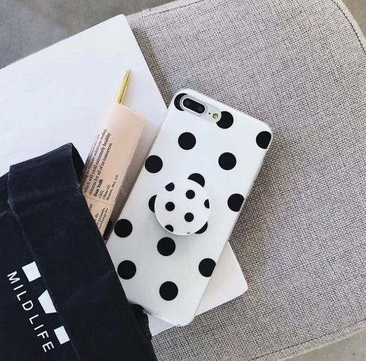 Funda iPhone 7 8 Plus con Soporte Giratorio y Diseño Onda Puntillista - Image 4