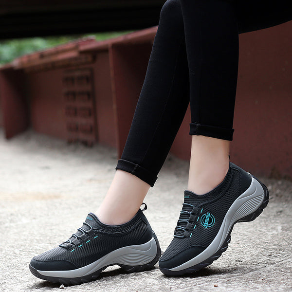 Tenis Deportivos Ligeros Talla Grande con Suela Gruesa y Diseño Antideslizante Reductores