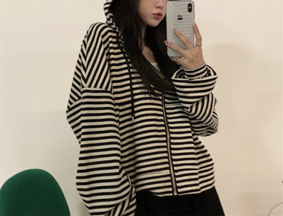 Sudadera Holgada a Rayas con Estilo Relajado - Image 19