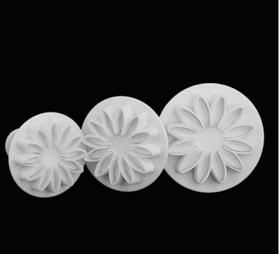 Kit Profesional de Moldes para Flores en Fondant y Decoración de Pasteles - Image 3