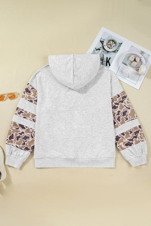 Sudadera Oversize Gris Camuflado con Mangas Asimétricas Talla Grande - Image 4