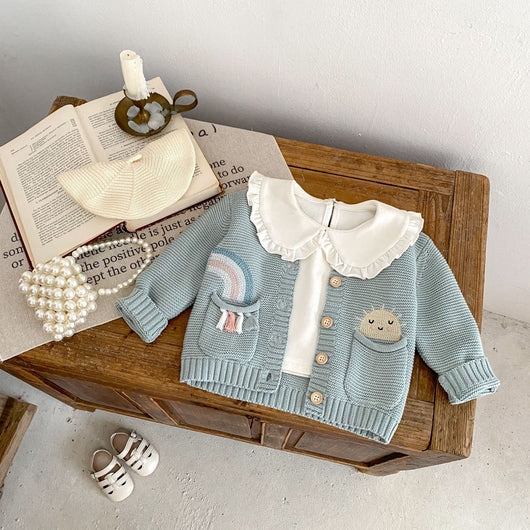 Cardigan Infantil de Algodón con Patrón Arcoíris Bordado y Bolsillos Dobles - Image 18