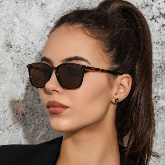 Gafas de Sol Retro Cuadradas Estilo Europeo y Americano