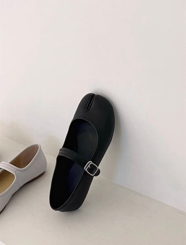 Zapatos Tabi con Hebilla Retro Negro para Mujer