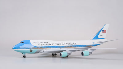 Modelo de Avión Boeing 747 para Coleccionistas y Entusiastas - Image 10
